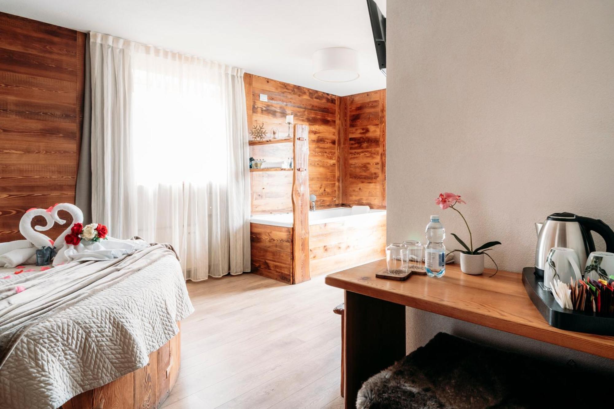 Oulx Serendipity Hotel מראה חיצוני תמונה